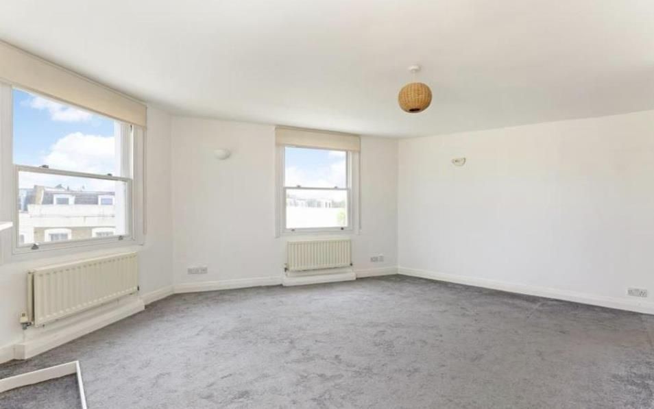 Property photo 2 of 6 2