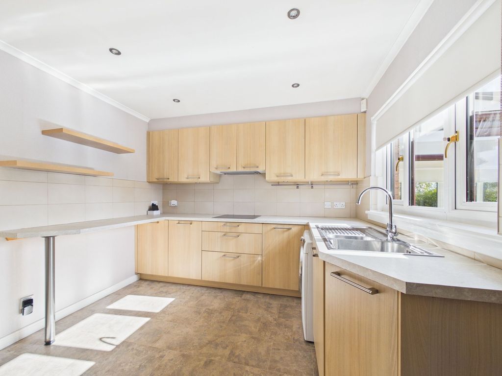 Additional image 6 of 3 bed detached bungalow for sale10 Stanehead Park, Biggar ML12