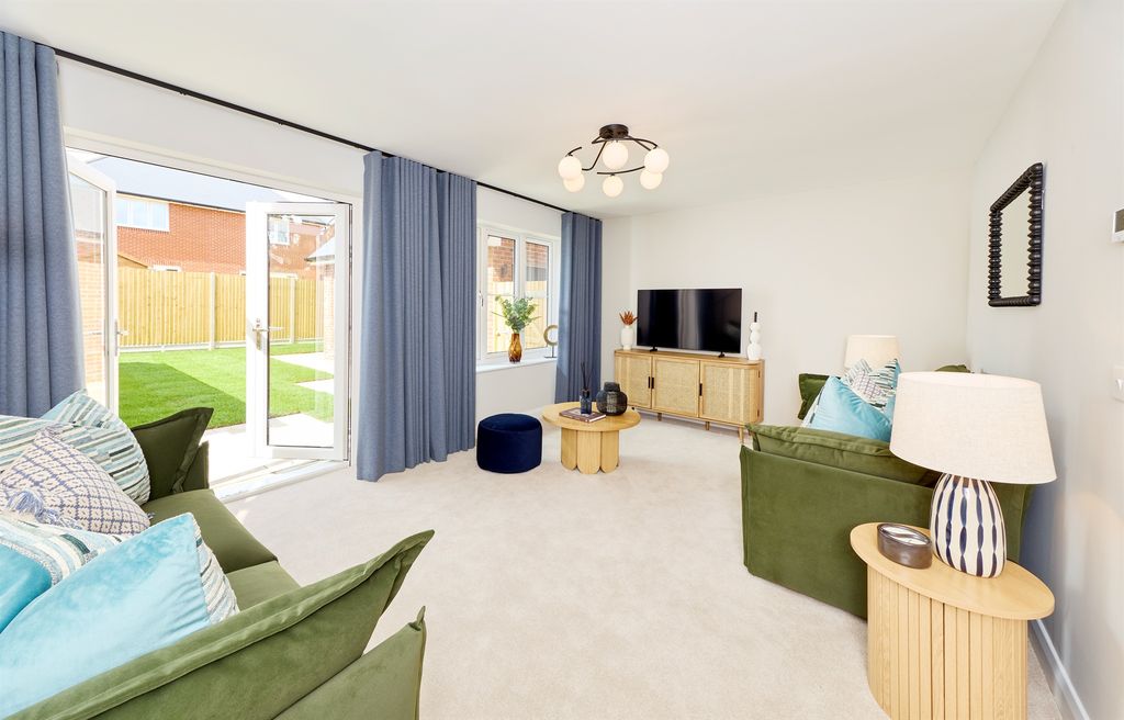 Property photo 2 of 25