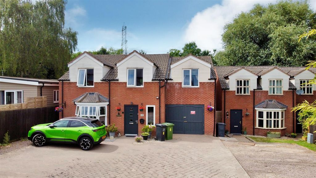 Property photo 1 of 27 1