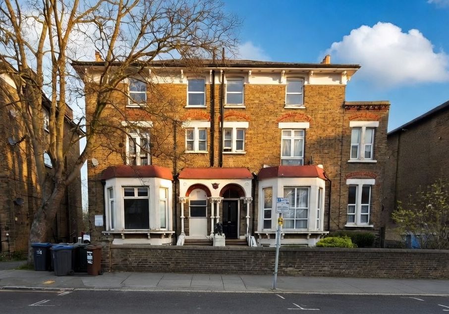 Property photo 1 of 5