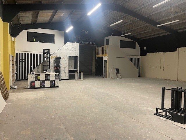 Property photo 3 of 6 Gallery