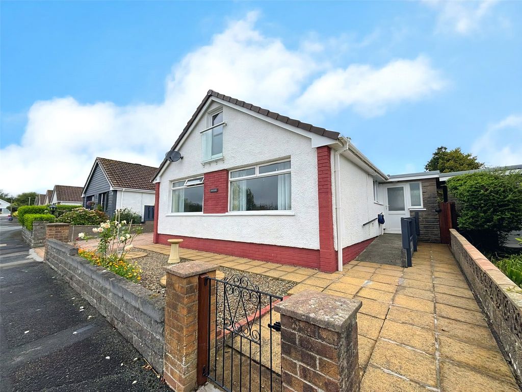 Property photo 3 of 45 Picture No. 09