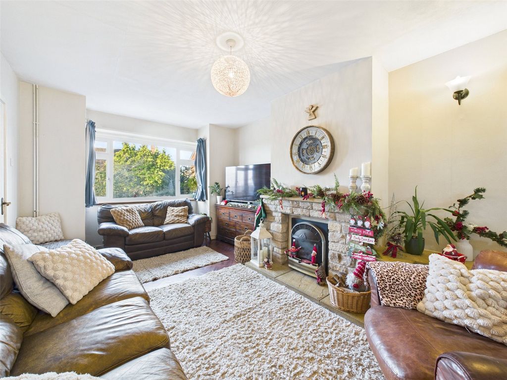 Property photo 2 of 14 Picture No. 22