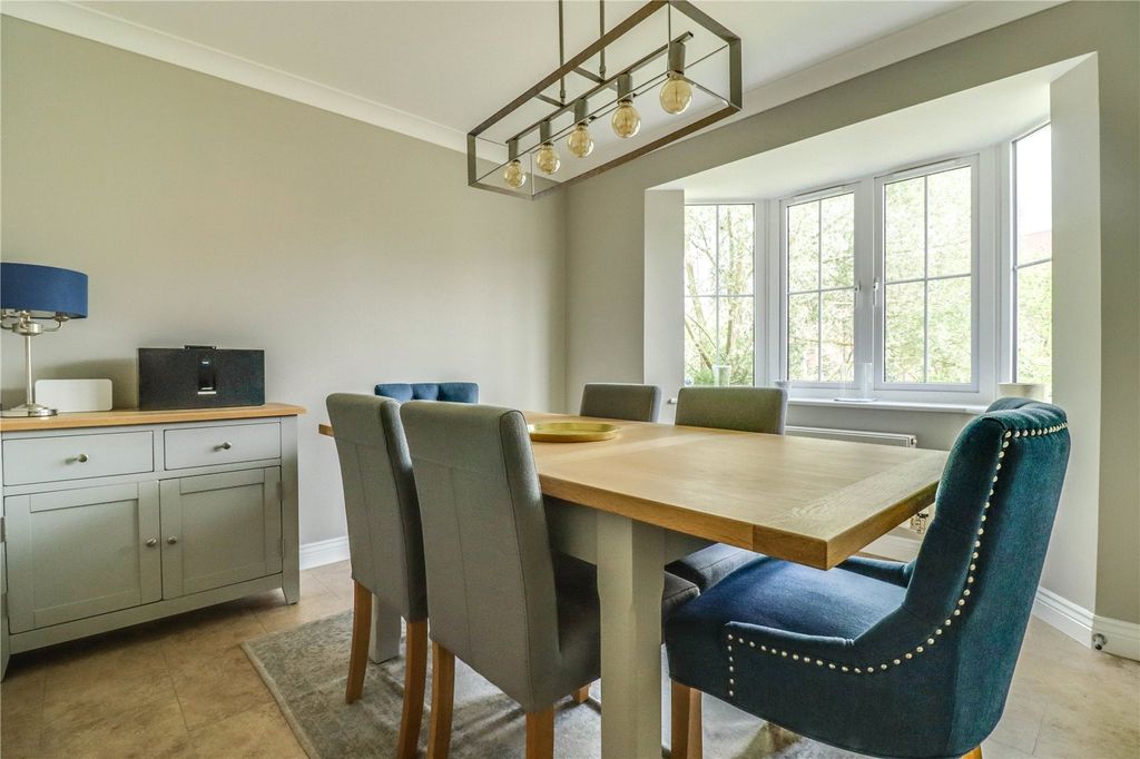 Property photo 2 of 30 3