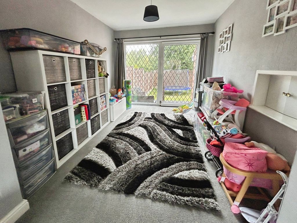 Property photo 3 of 13 Picture No. 09