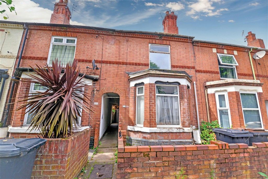 Property photo 1 of 5