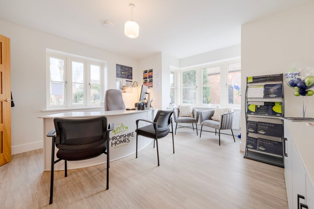 Property photo 3 of 13 Living Room