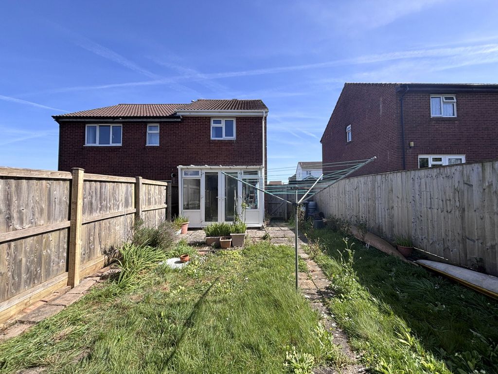 Property photo 2 of 18 Picture No. 64