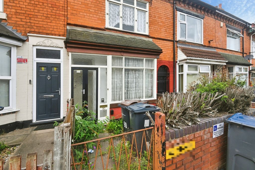 Property photo 2 of 13