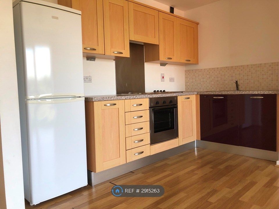 Property photo 2 of 12