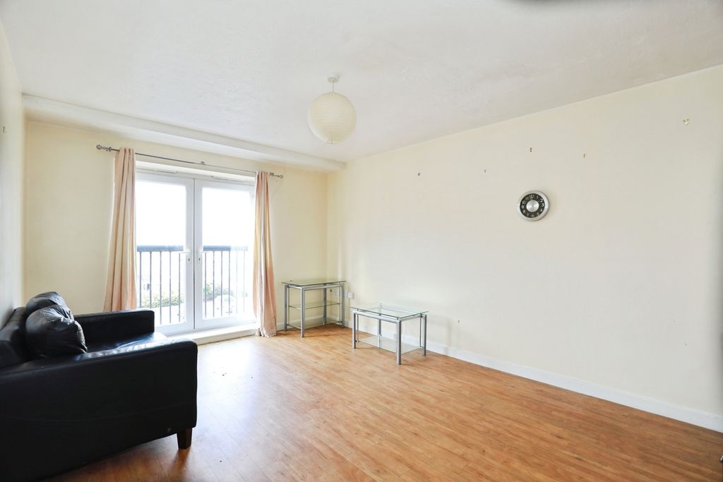 Property photo 2 of 11 Pbox-Img.Jpg