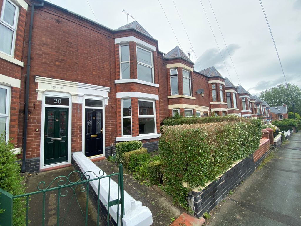 Property photo 1 of 12 Front