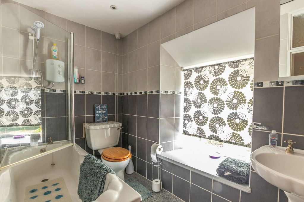 Additional image 10 of 3 bed detached house for saleOff Par Moor, Par PL24
