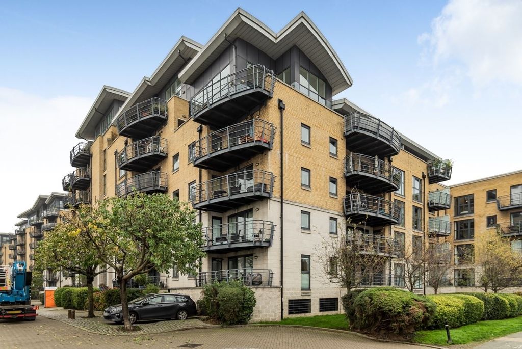 Property photo 1 of 1 External