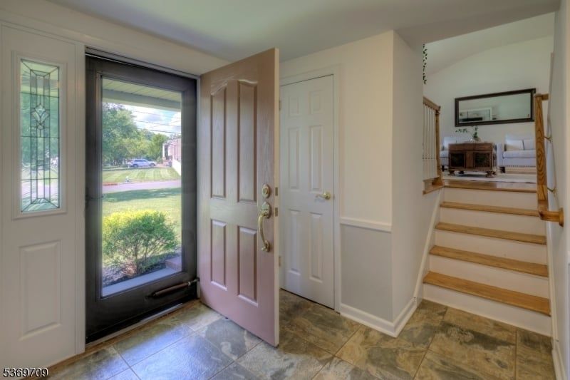 Property photo 3 of 8 <Alttext/>