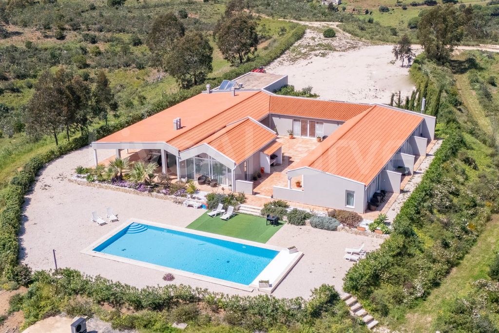 Property photo 1 of 63 Countryside | Luxury 271-Hectare T5 Estate At Monte Ruivo, Bensafrim – Lagos