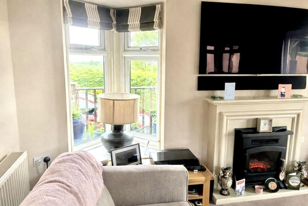 Additional image 5 of 2 bed mobile/park home for saleLetham Fues Caravan Park, Leven KY8