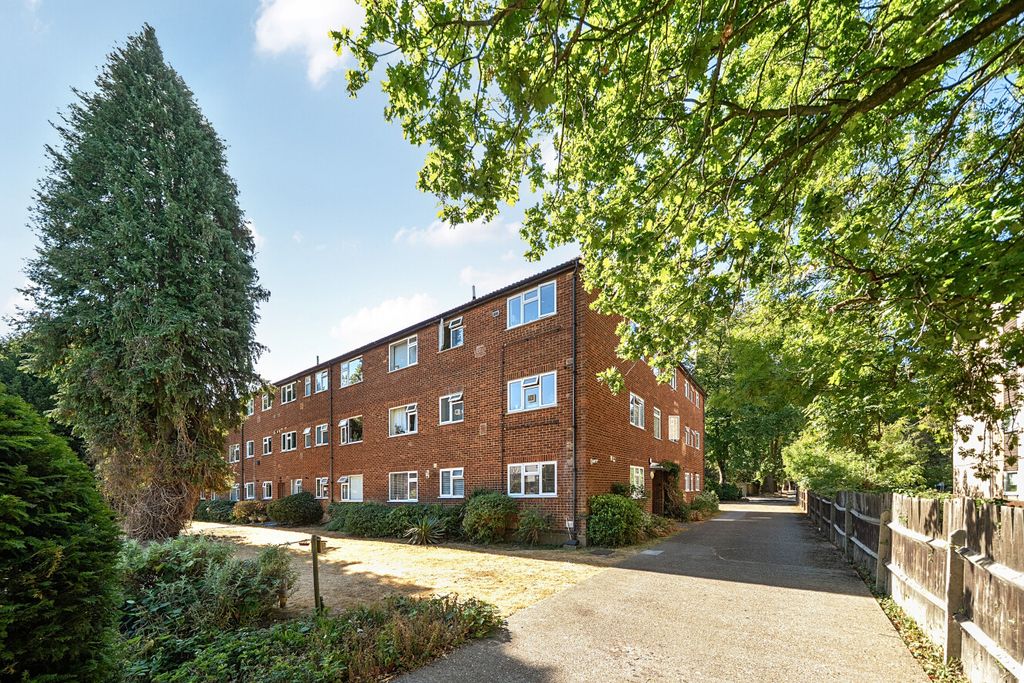 Property photo 1 of 13 1507979-15-6A7c3c...