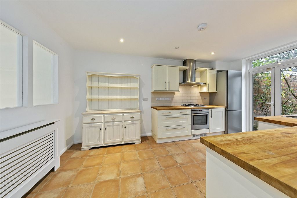 Property photo 2 of 24 Picture No. 02