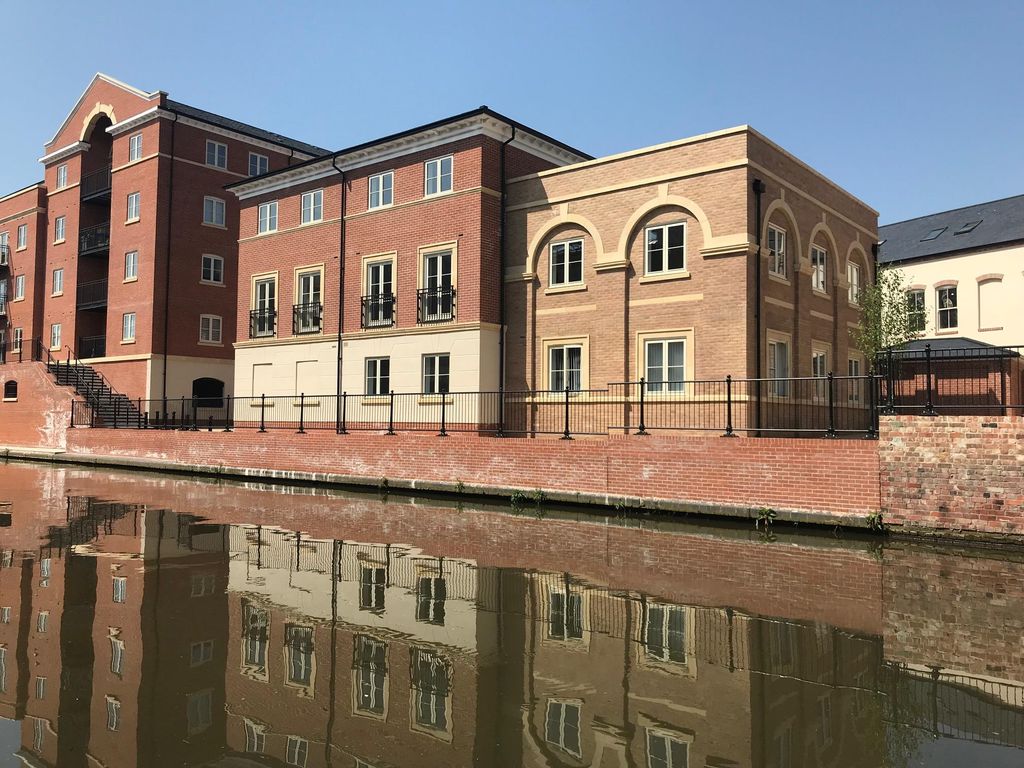 Property photo 1 of 7 Exterior