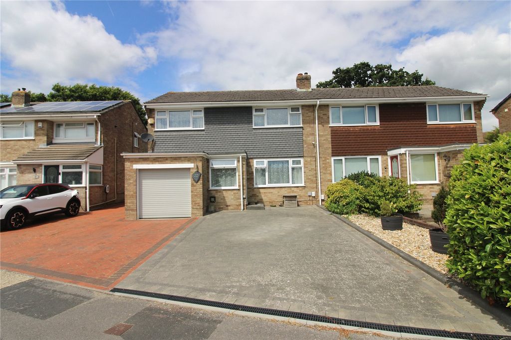 Property photo 1 of 18 Picture No. 02