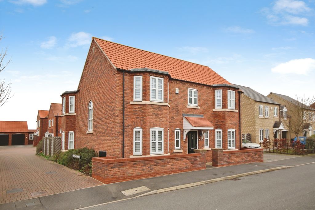 Property photo 1 of 24