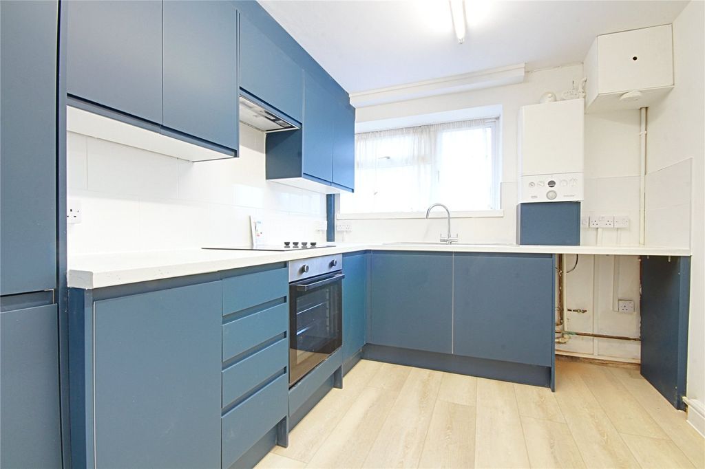 Property photo 2 of 10 Picture No. 08