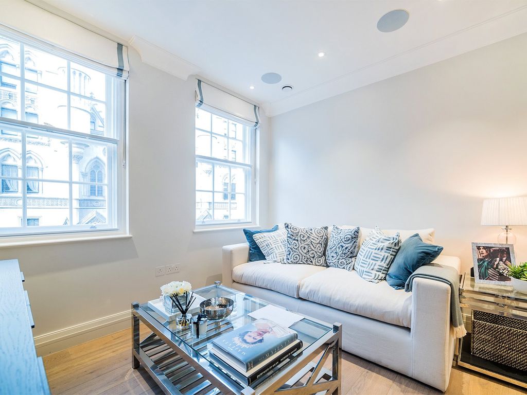 Property photo 2 of 16 Strand Chambers