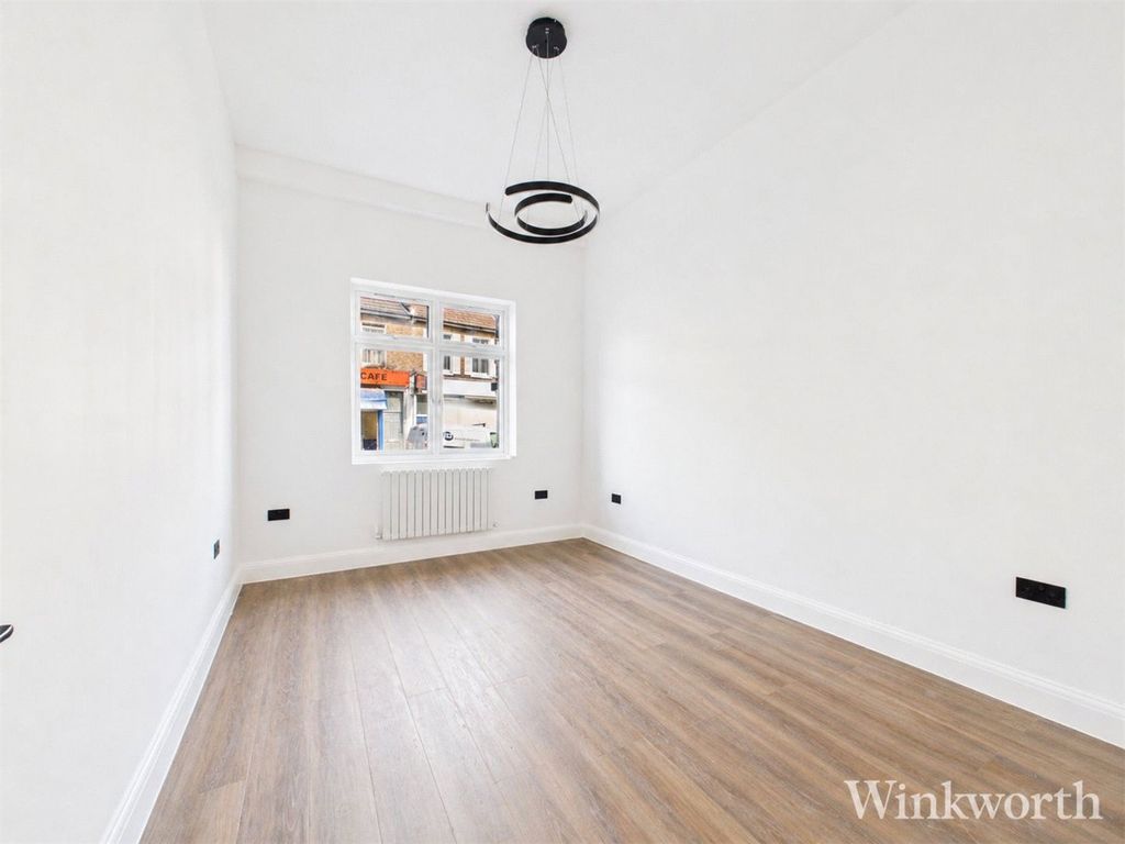 Property photo 2 of 5 Picture No. 07