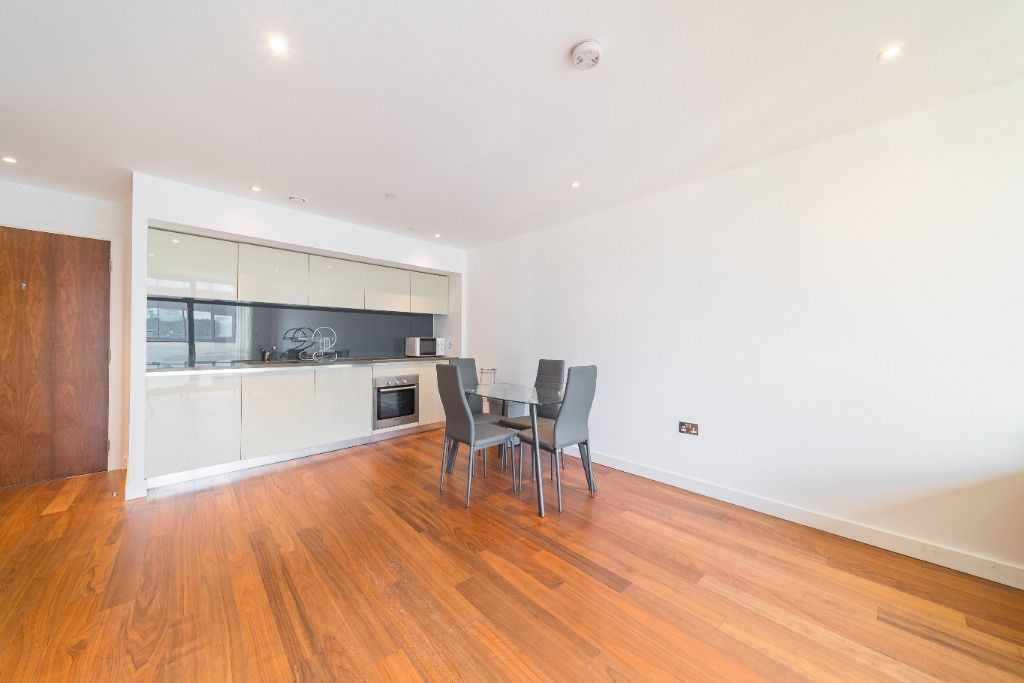 Property photo 3 of 9