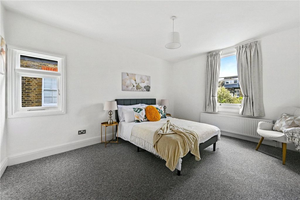 Property photo 2 of 9 Picture No. 03