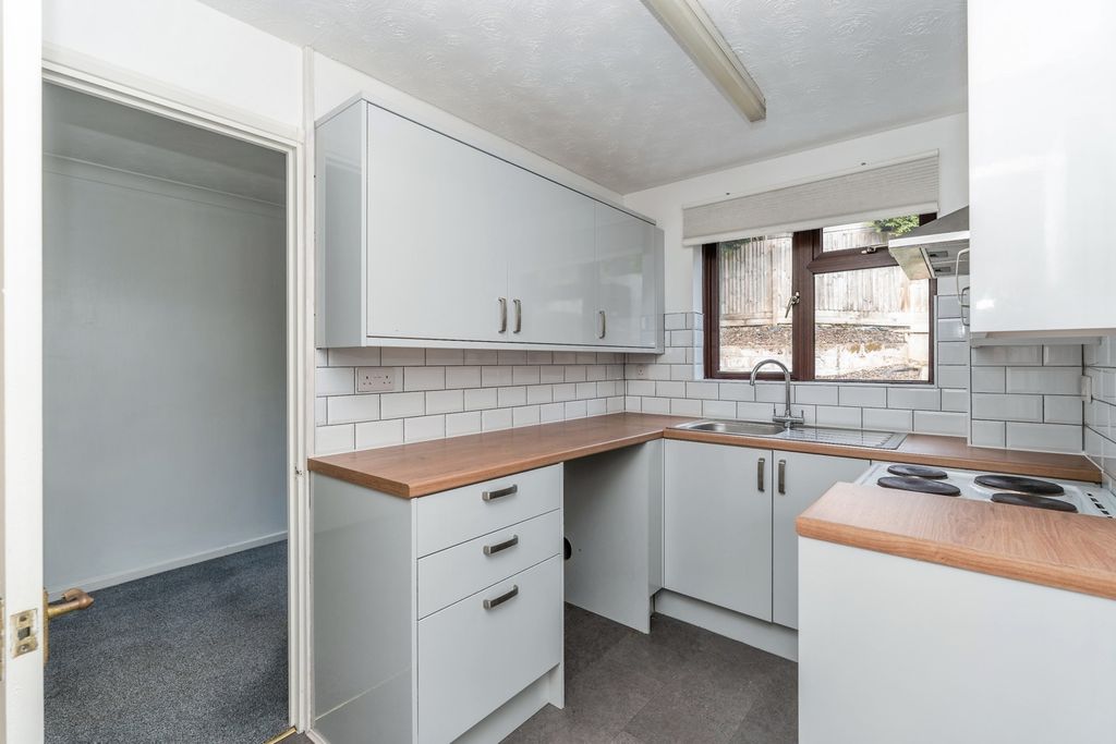 Property photo 2 of 17 Pbox-Img.Jpg