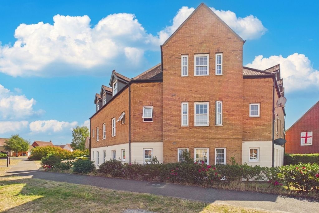 Property photo 1 of 11