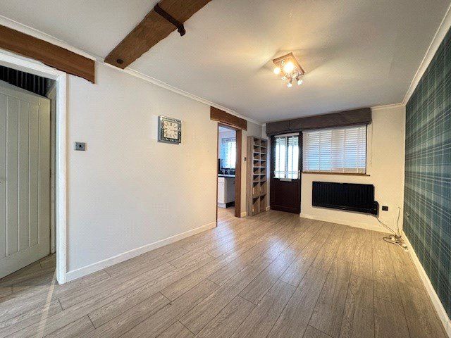 Property photo 2 of 12 Picture No. 09