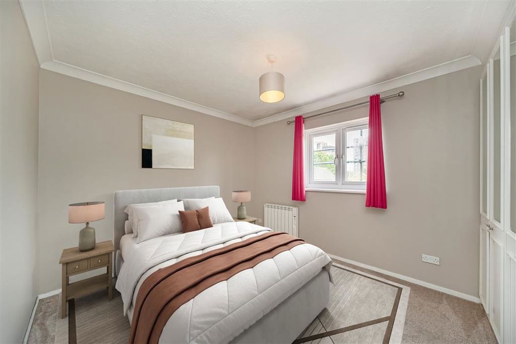 Property photo 3 of 6