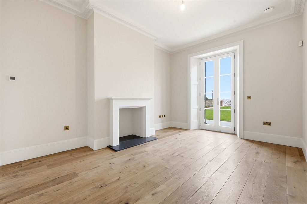 Additional image 11 of 6 bed detached house for saleGun Hill, Southwold, Suffolk IP18
