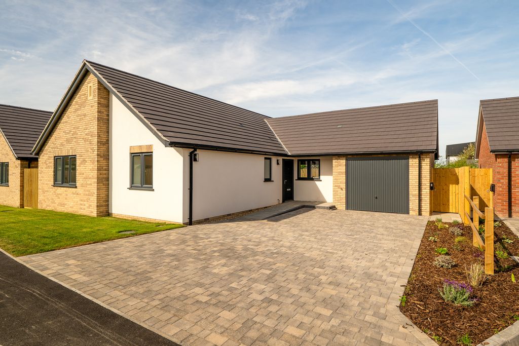 Property photo 3 of 20