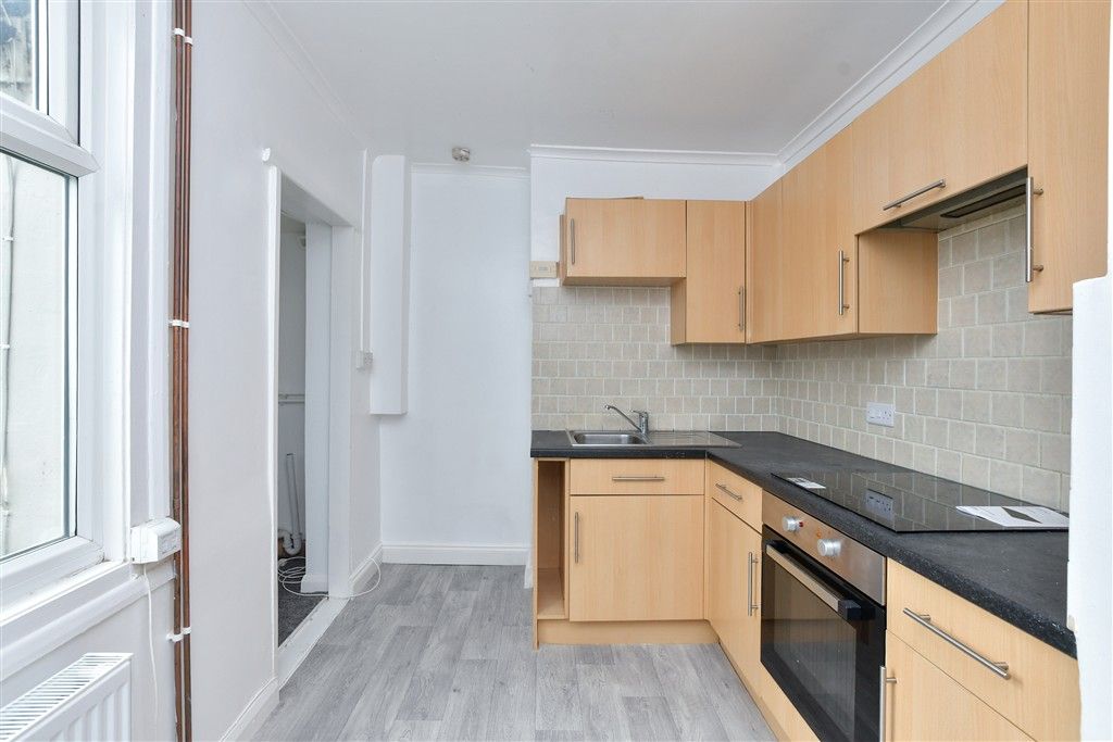 Property photo 3 of 15 Kitchen/Diner