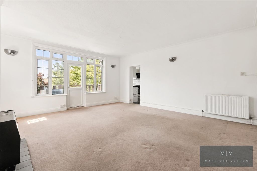 Additional image 10 of 6 bed detached house for saleCroham Park Avenue, South Croydon CR2