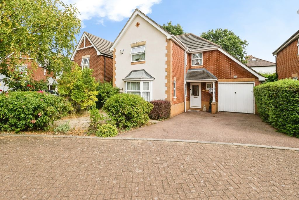 Property photo 1 of 16 Pbox-Img.Jpg