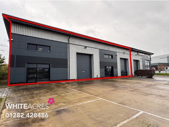 Property photo 1 of 6 Photo 8