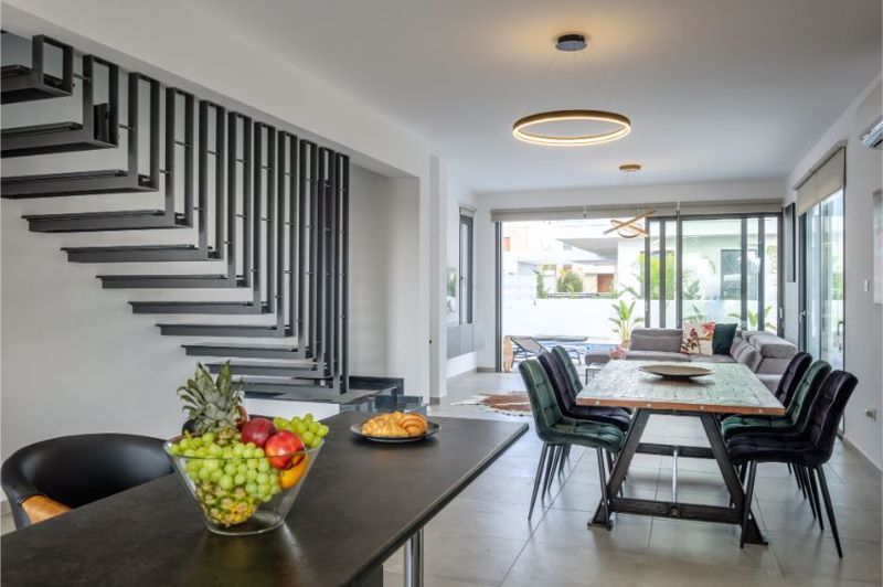 Property photo 3 of 26 Open Plan Example