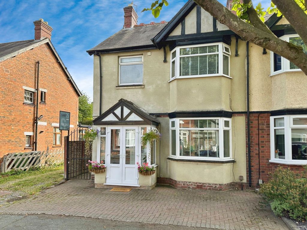 Property photo 2 of 24