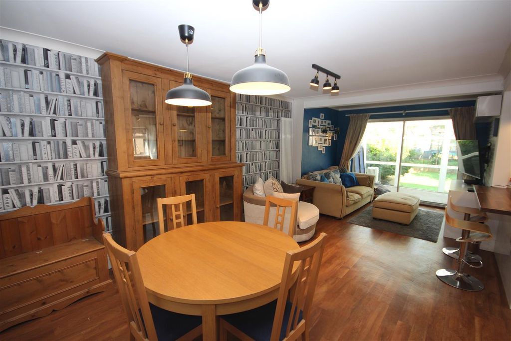 Property photo 3 of 15 3.Jpg