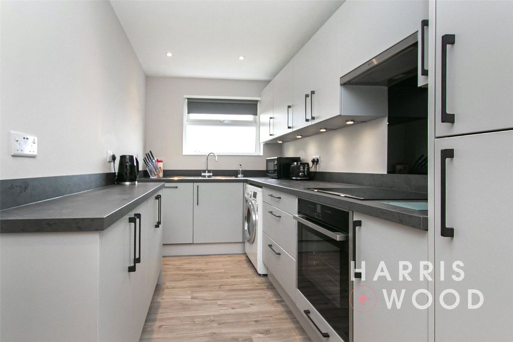 Property photo 2 of 18 Picture No. 03