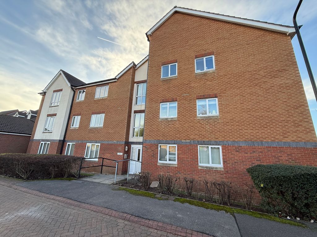 Property photo 1 of 12