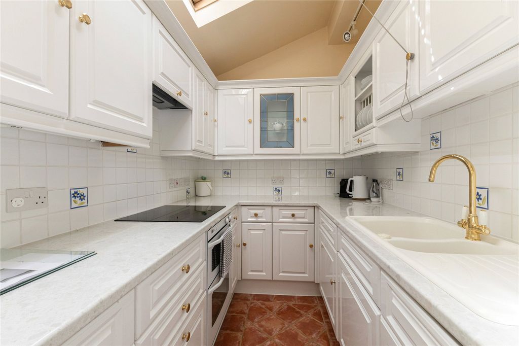 Property photo 3 of 8 Picture No. 05