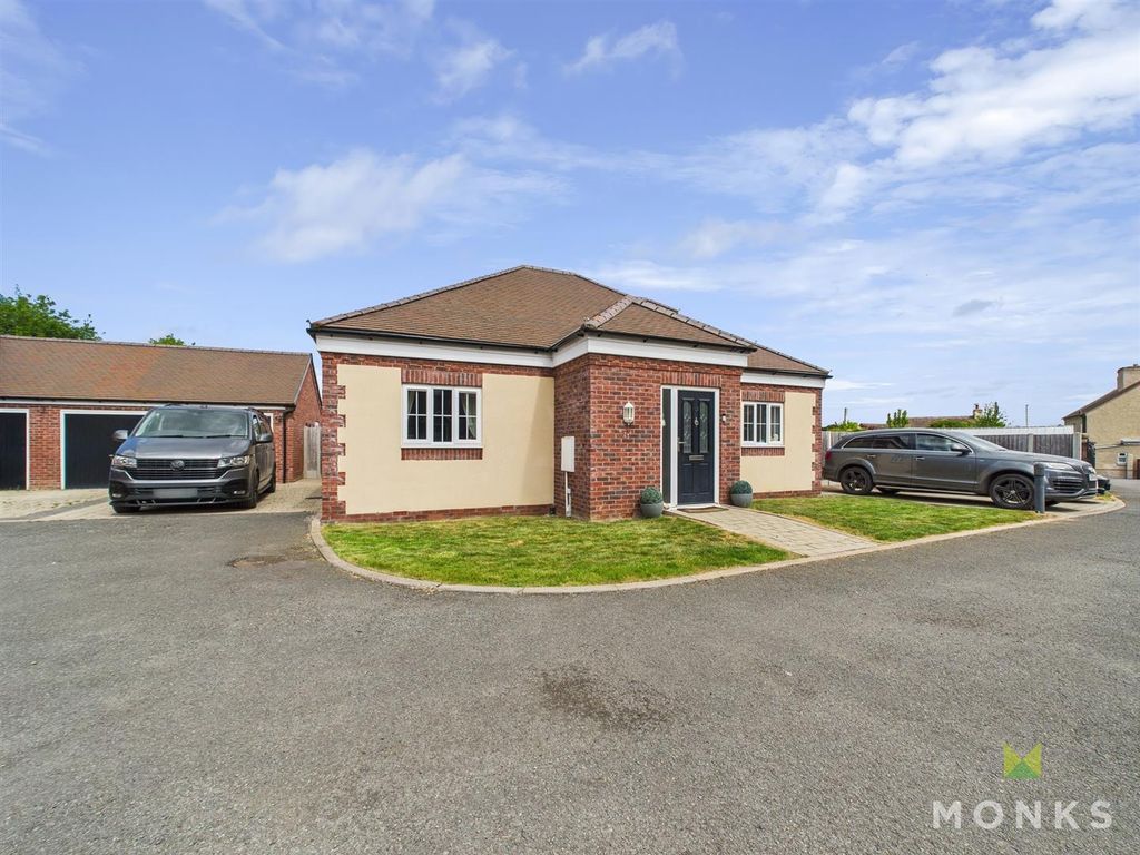 Property photo 1 of 24 Cam01520G0-Pr0200-Still027.Jpg