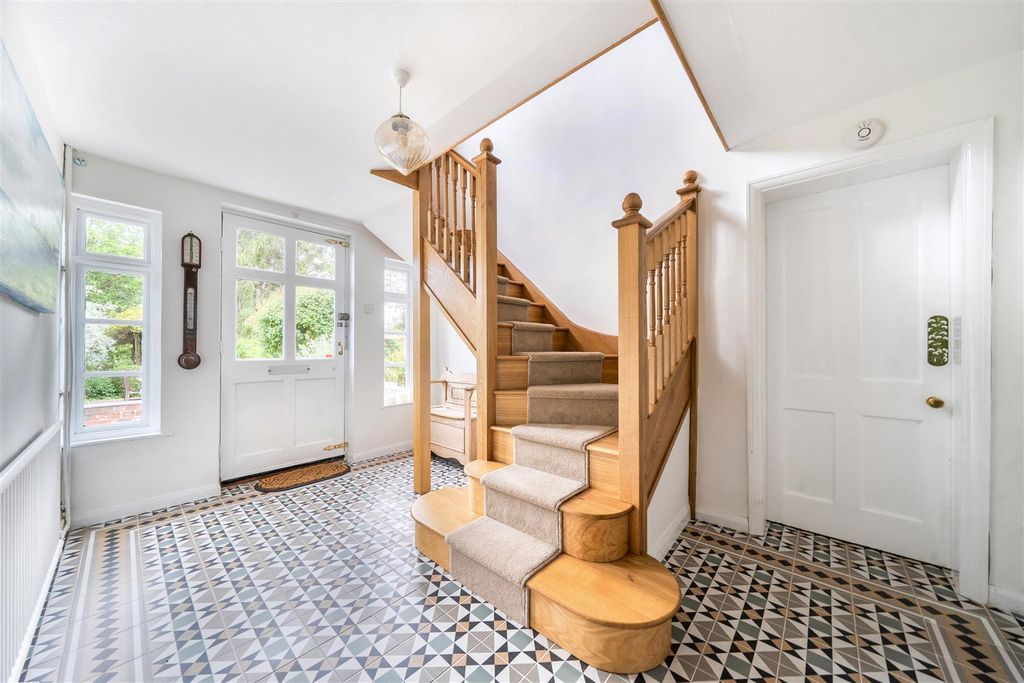 Property photo 3 of 24 1454766-6-6A036E8d326E0.Jpg